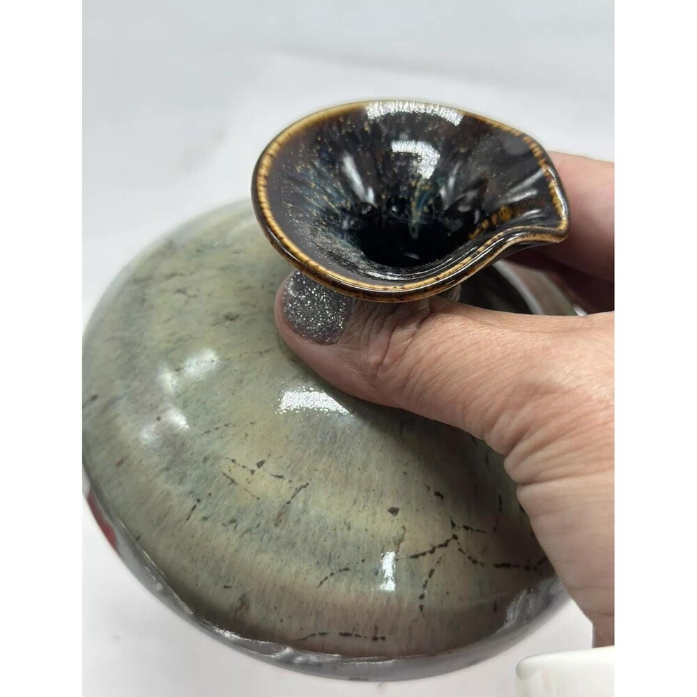 Art Pottery Bud Vase: Signed Roger Butler, RB